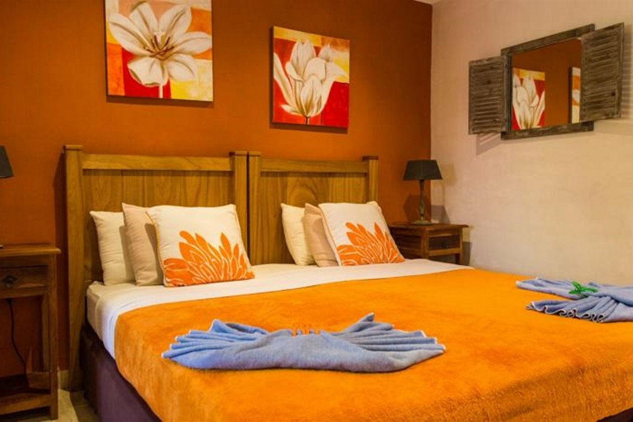 Фото Cariñas Studio Apartments