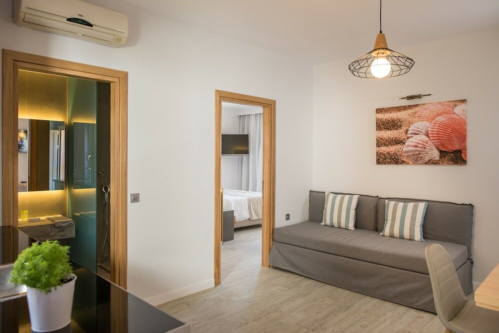 Фото Balos Beach Hotel