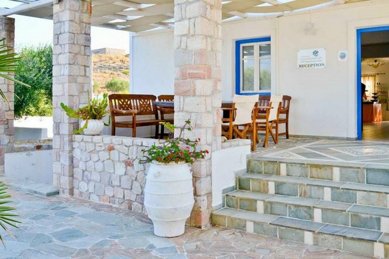 Фото Glaronisia Hotel