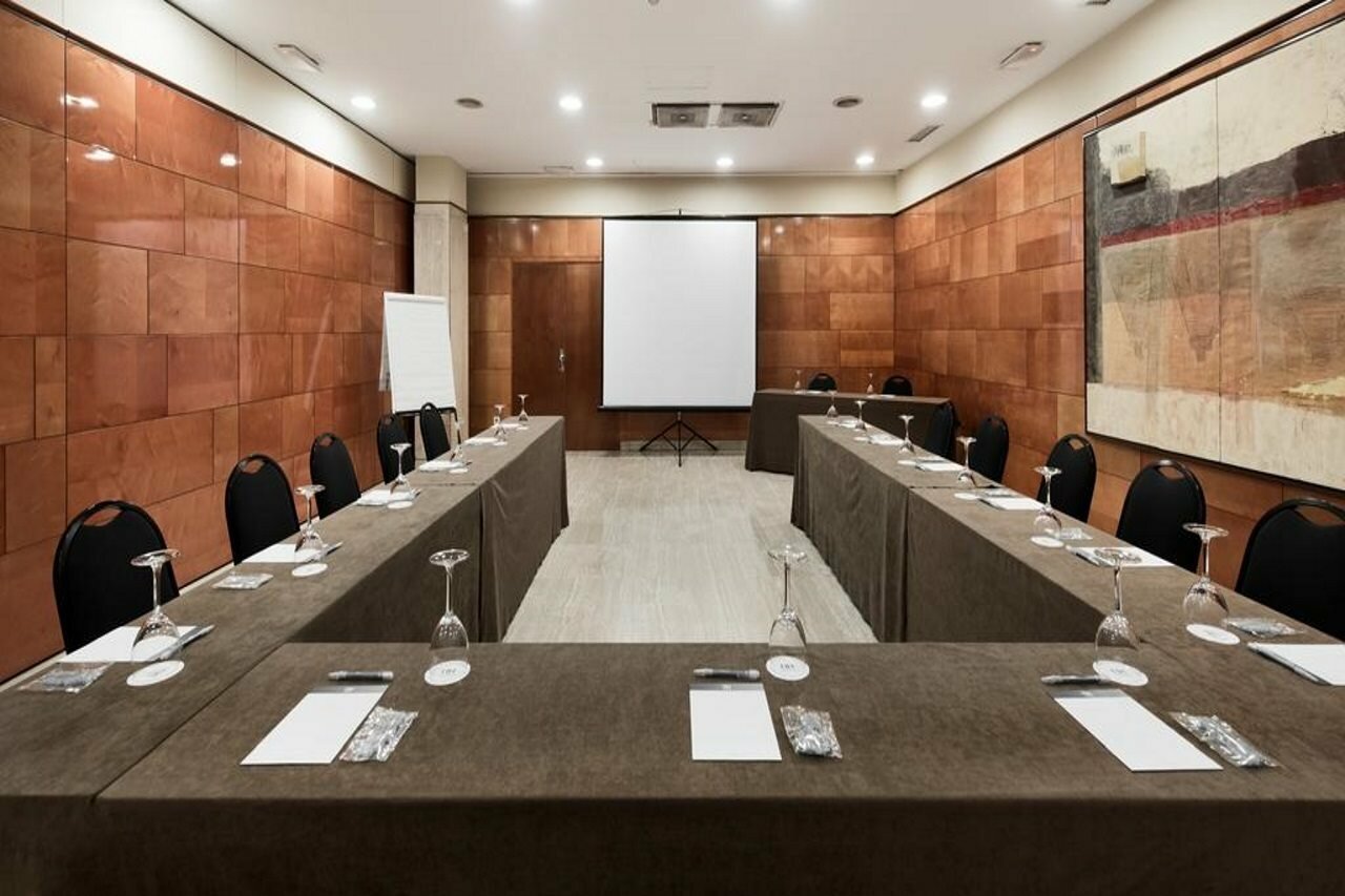 Фото Nh Ciudad de Valladolid