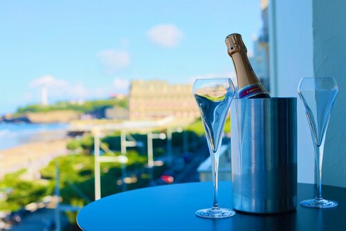 Внешний вид отеля Hotel le Windsor Grande Plage Biarritz в Биаррце, фото 5