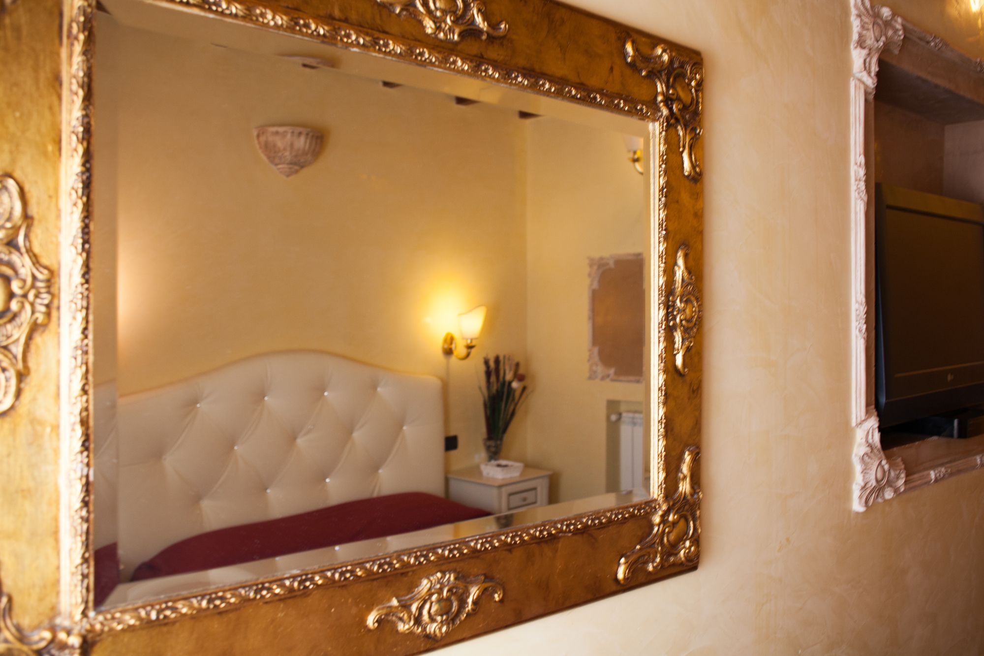 Фото Best Suites Trevi