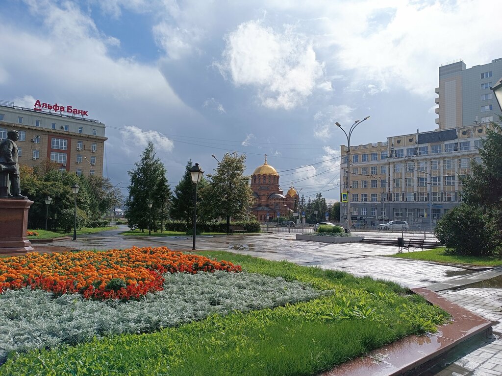 Square Сквер архитектора Крячкова, Novosibirsk, photo