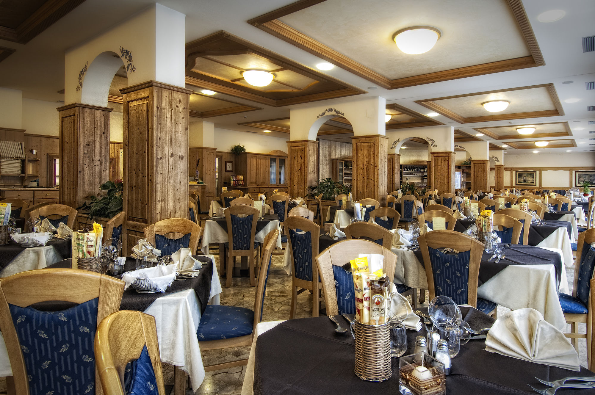 Фото Hotel Everest