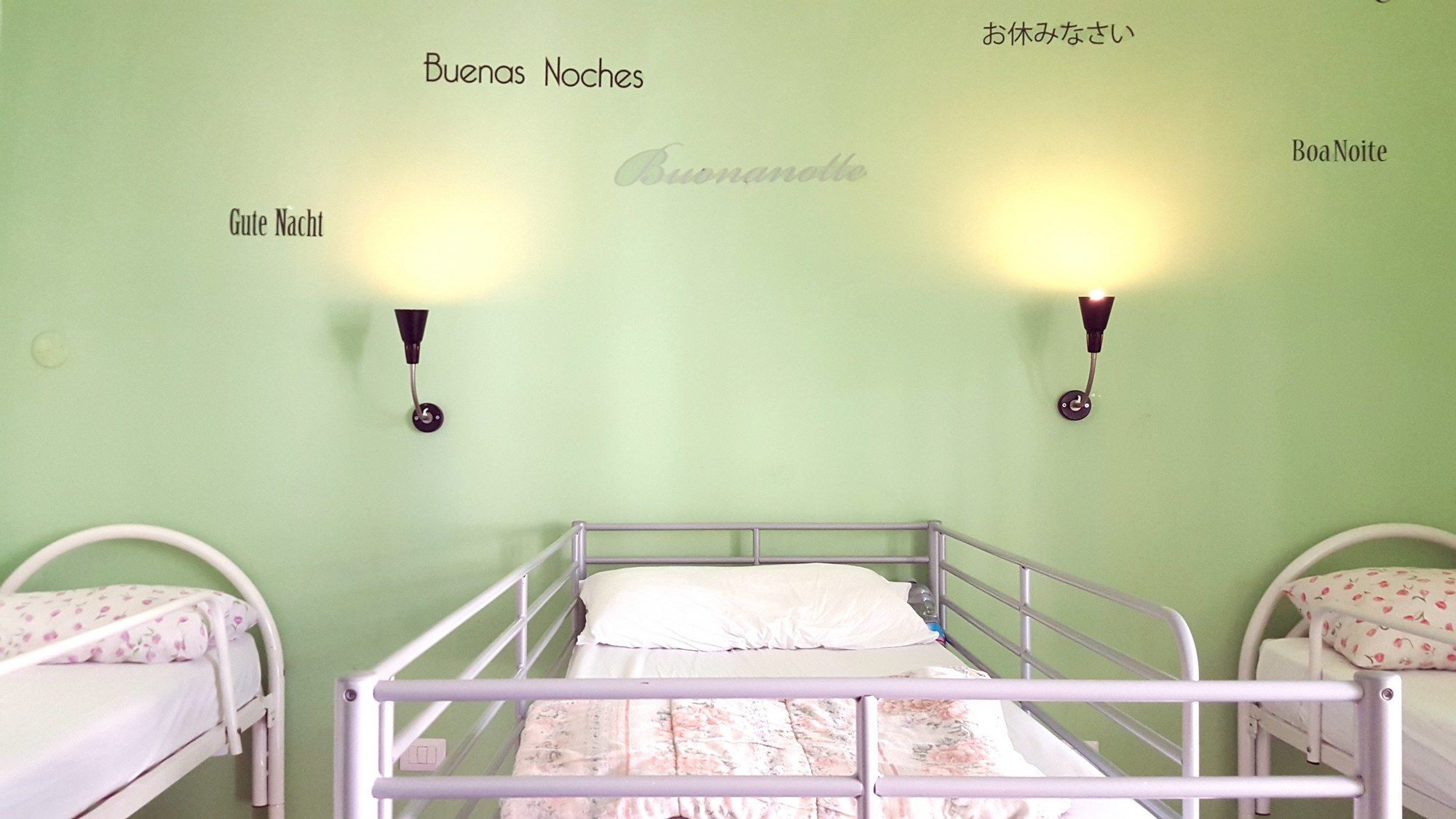 Фото Mancini Hostel Naples