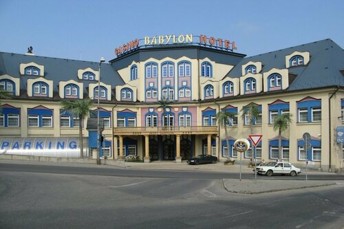 Гостиница Wellness Hotel Babylon в Либерце