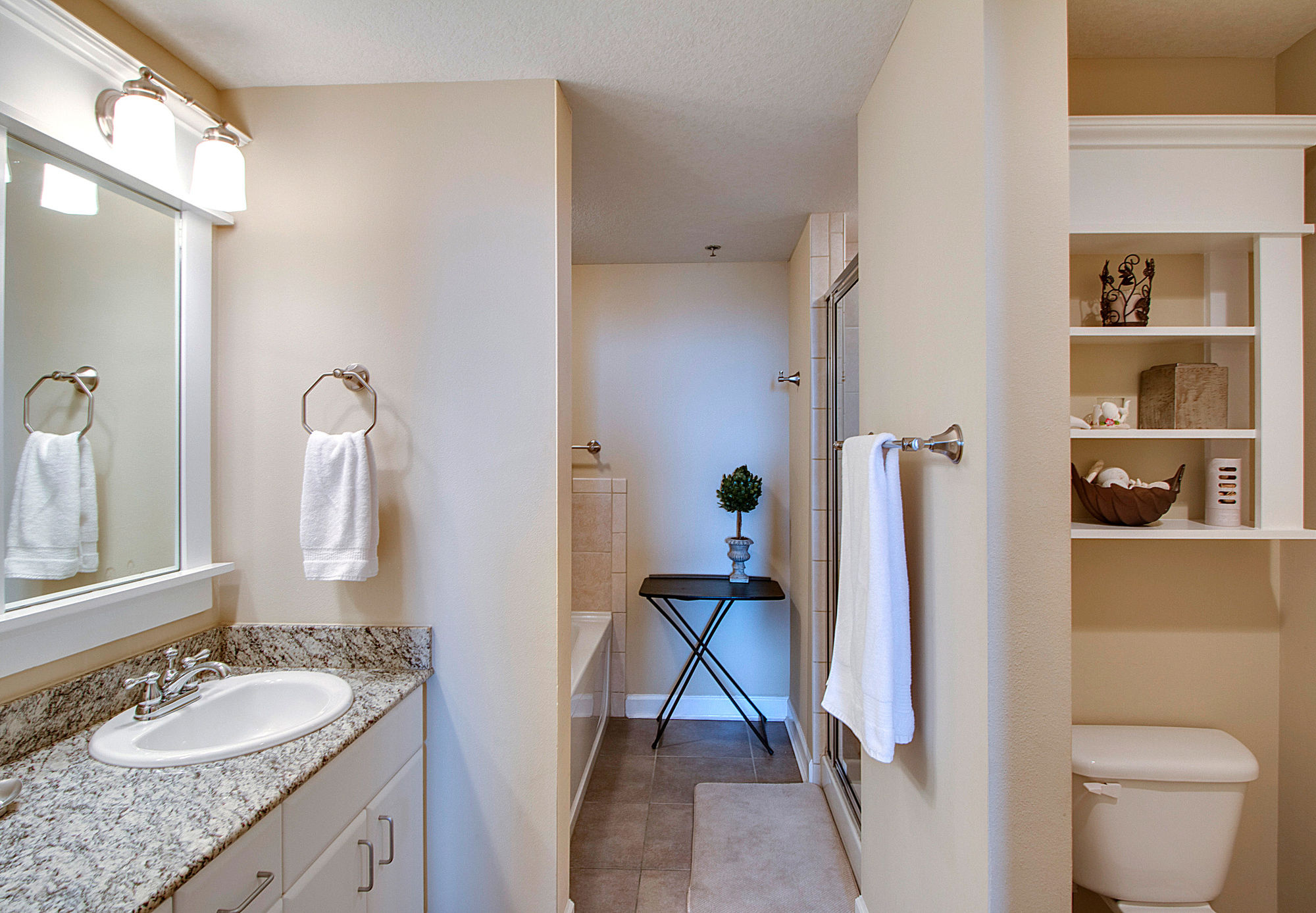 Фото Grand Panama Beach Resort by Emerald View Resorts