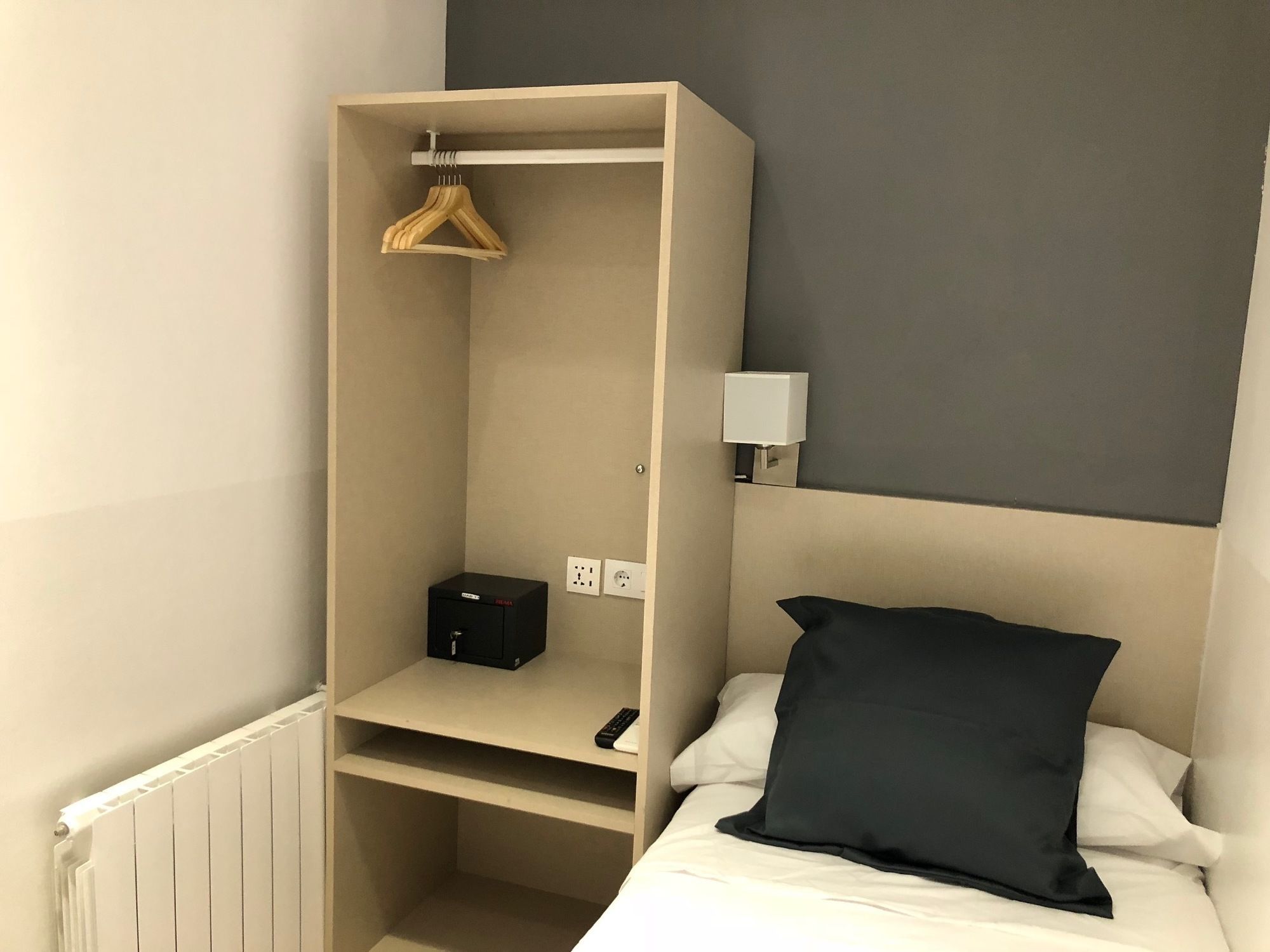 Фото Hostalin Madrid Atocha