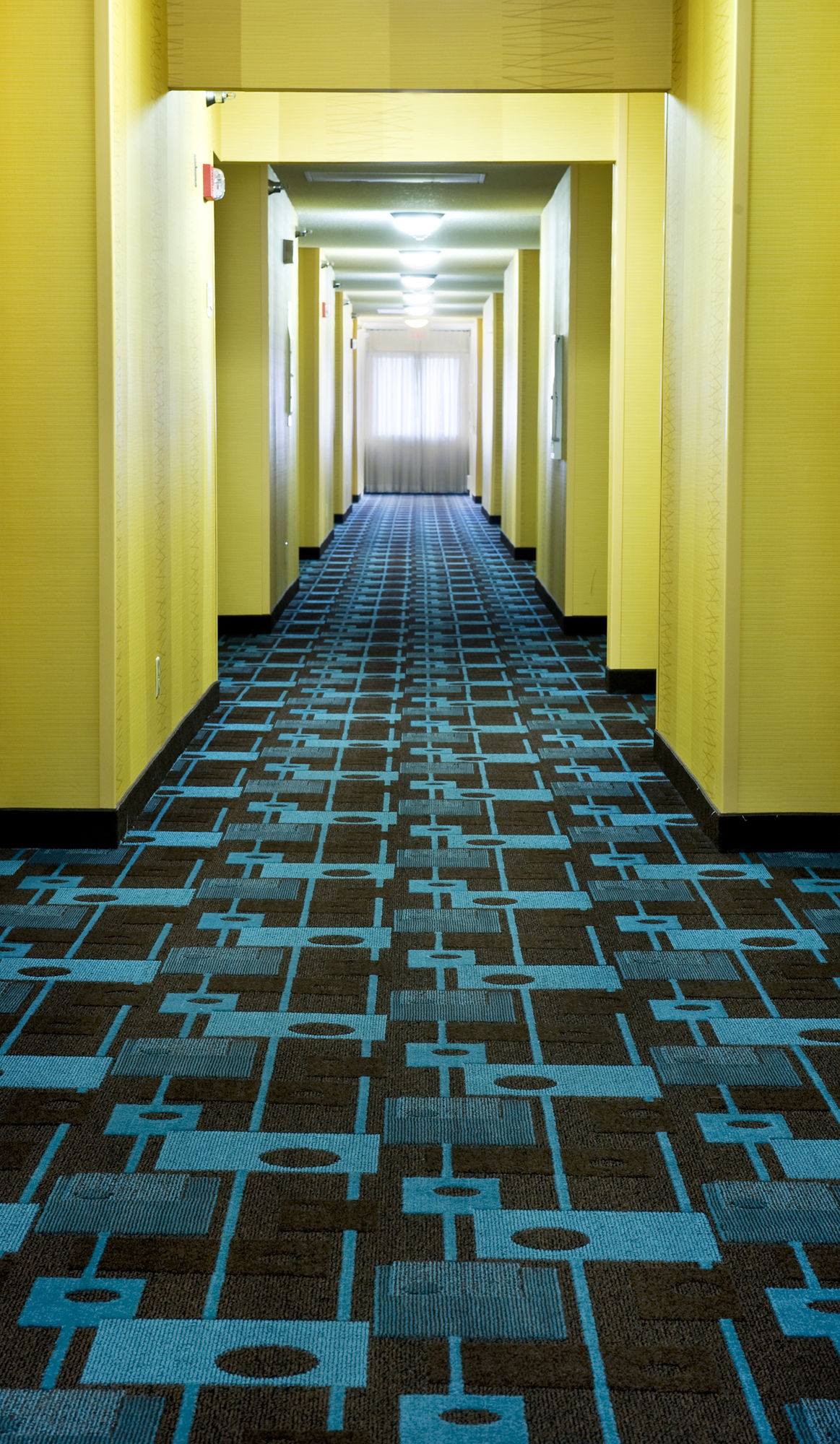 Фото AmericInn by Wyndham Duluth