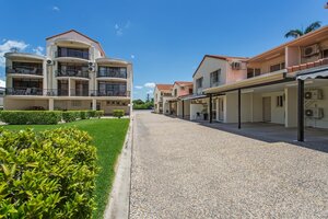 Гостиница Cityville Luxury Apartments & Motel