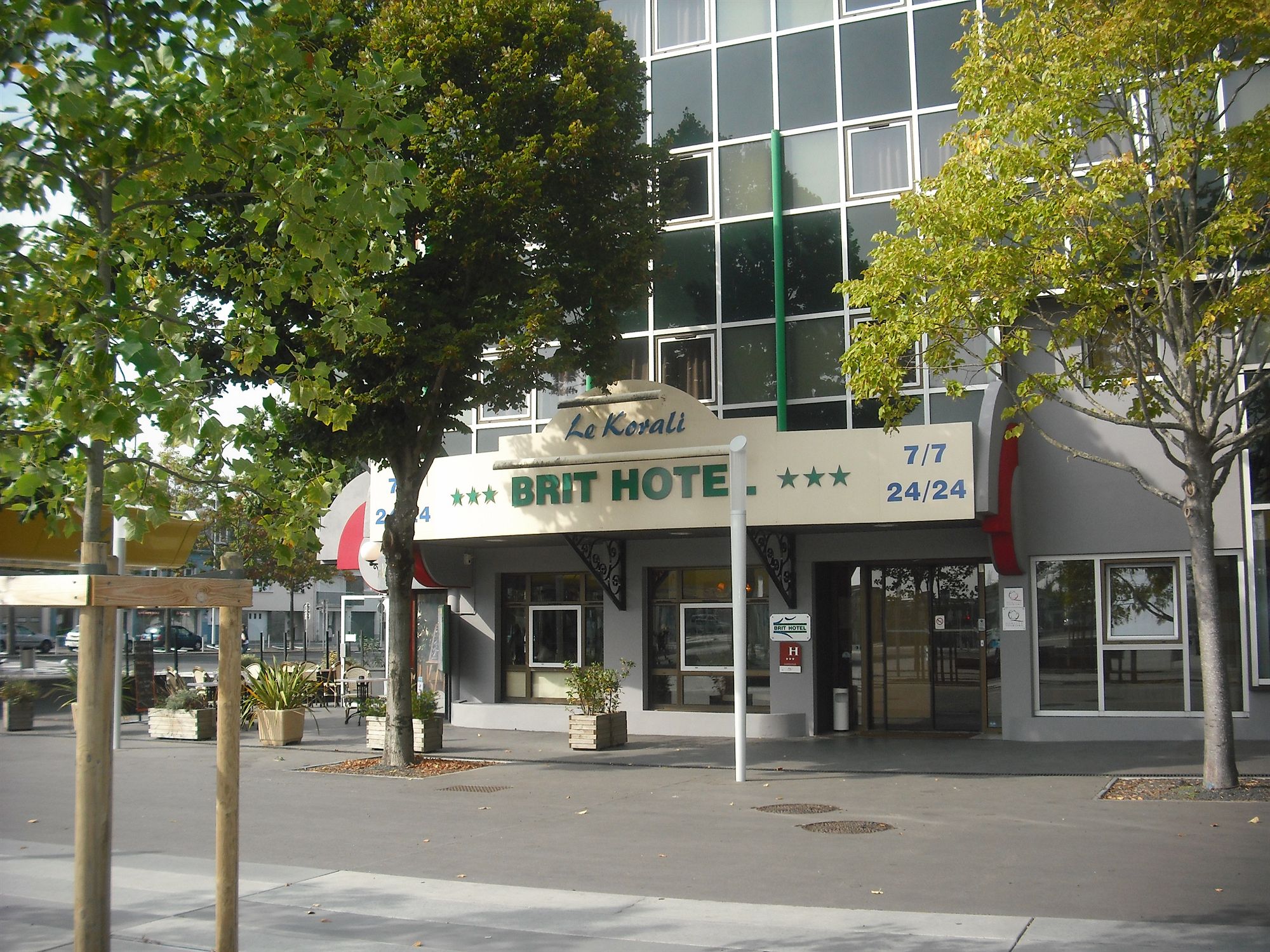 Фото Brit Hotel St Nazaire Centre Gare