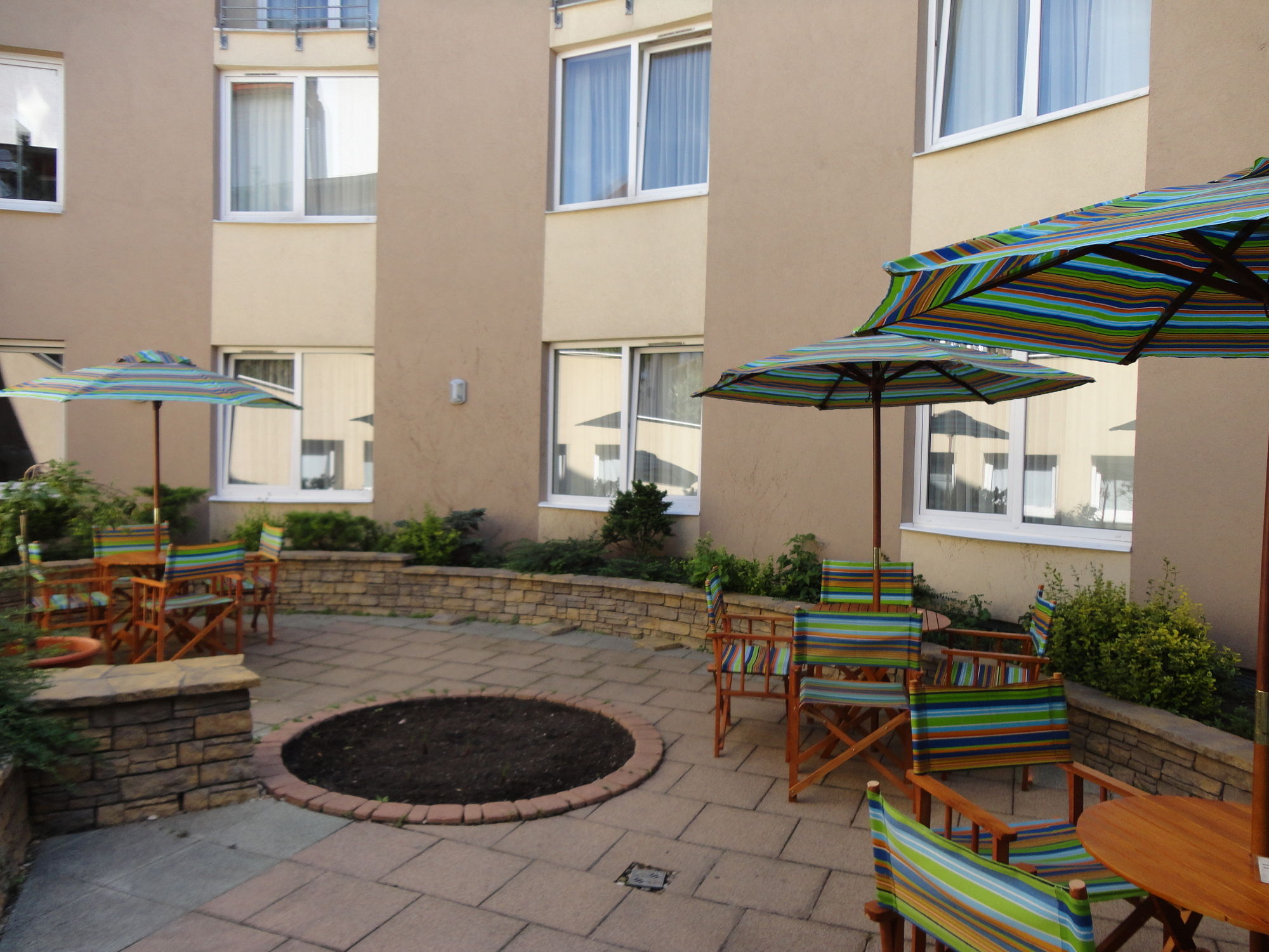 Фото Ce Plaza Hotel