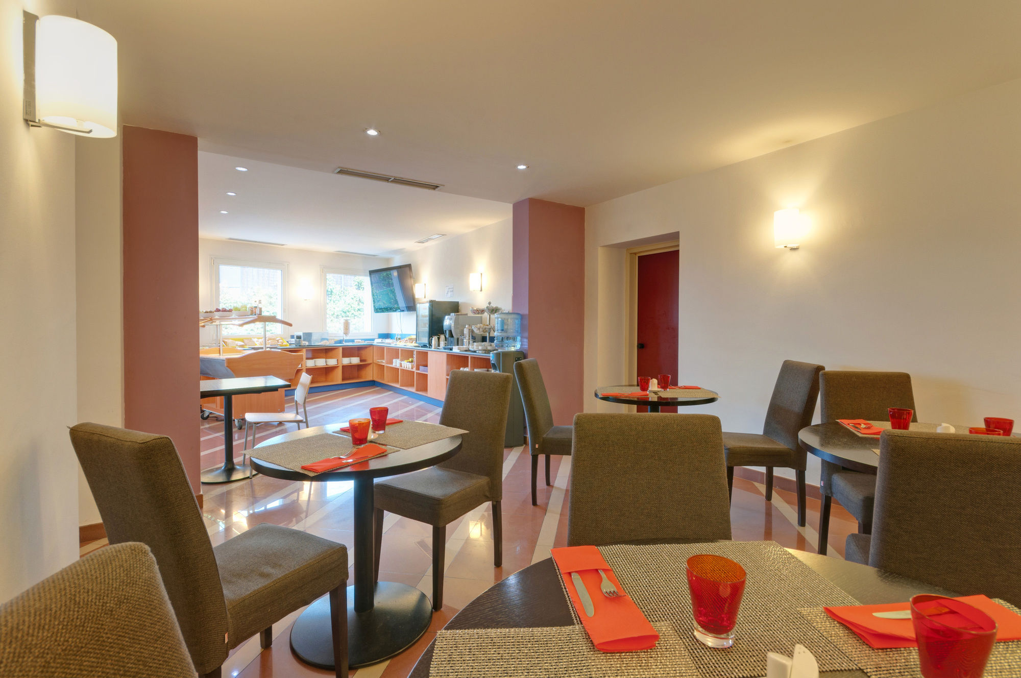 Фото Gran Hotel Los Angeles