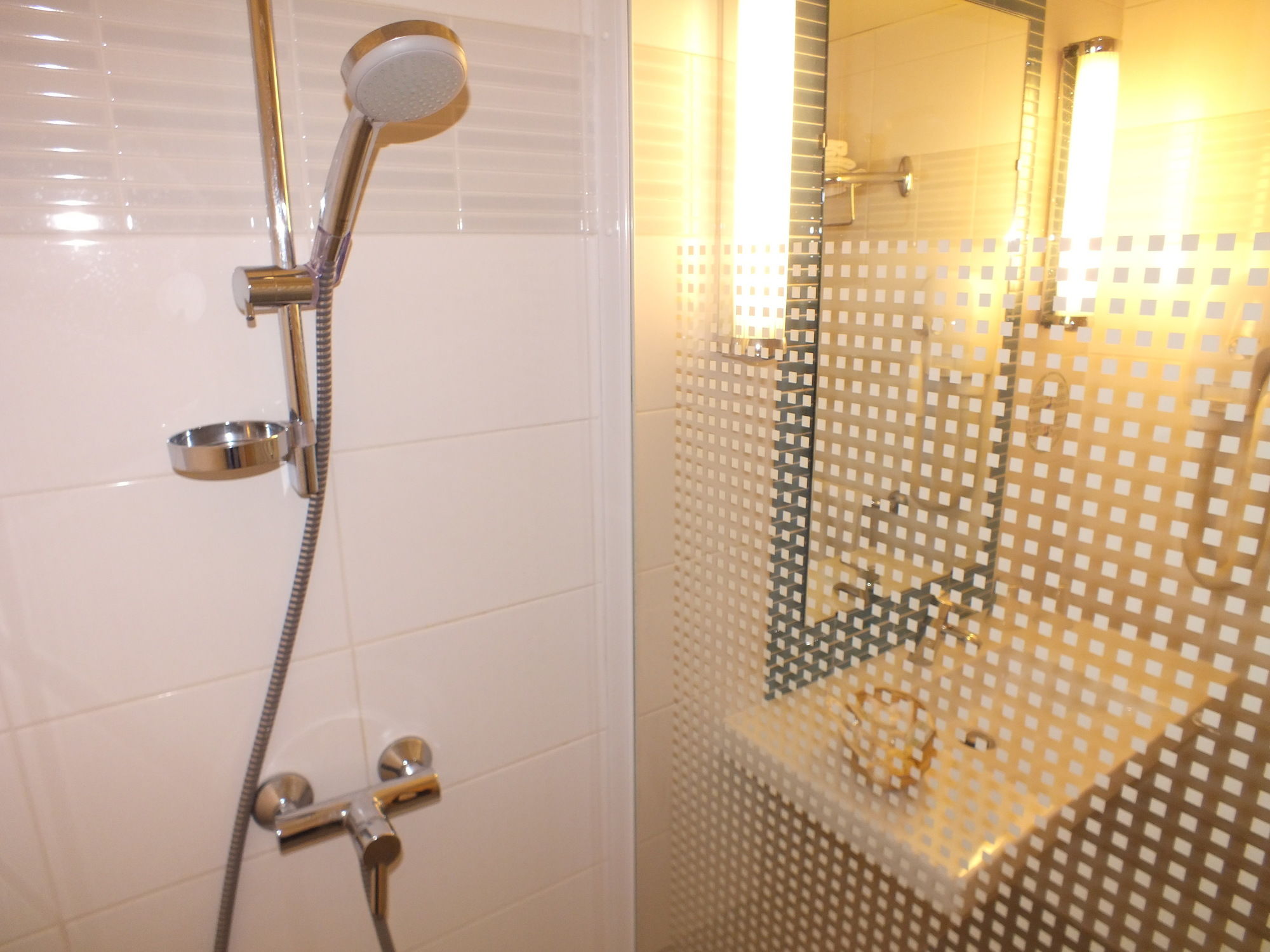 Фото Padoue Hotel