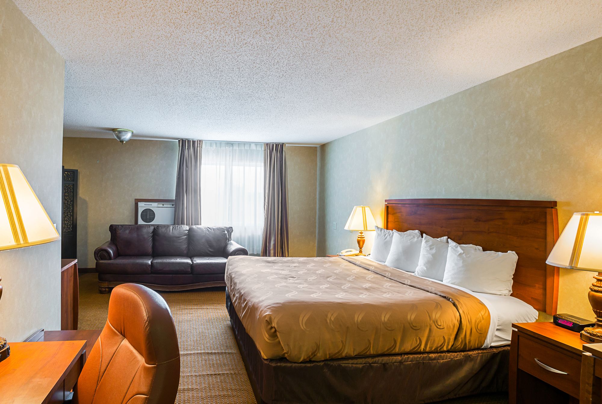 Фото Quality Inn Mitchell