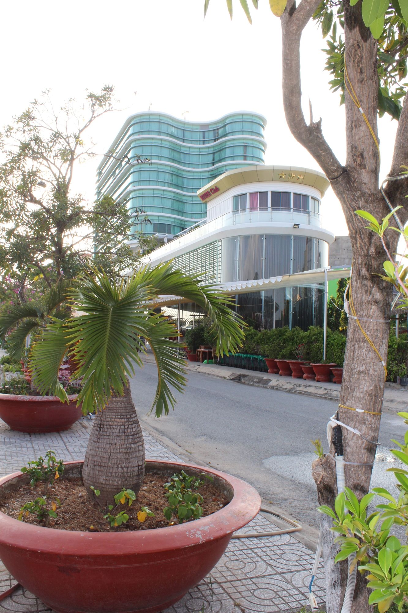 Фото River Hotel