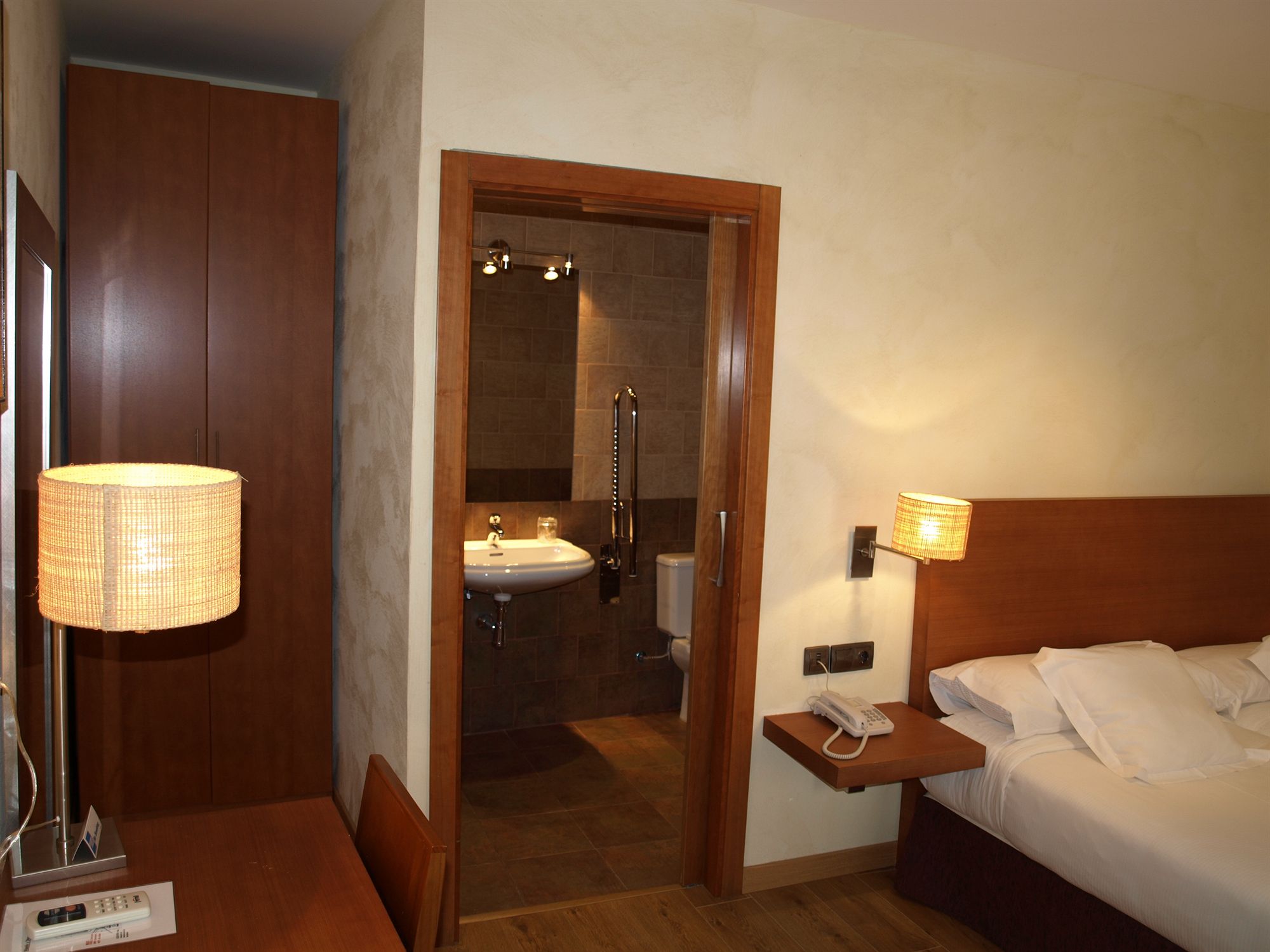 Фото Hotel Las Leyendas