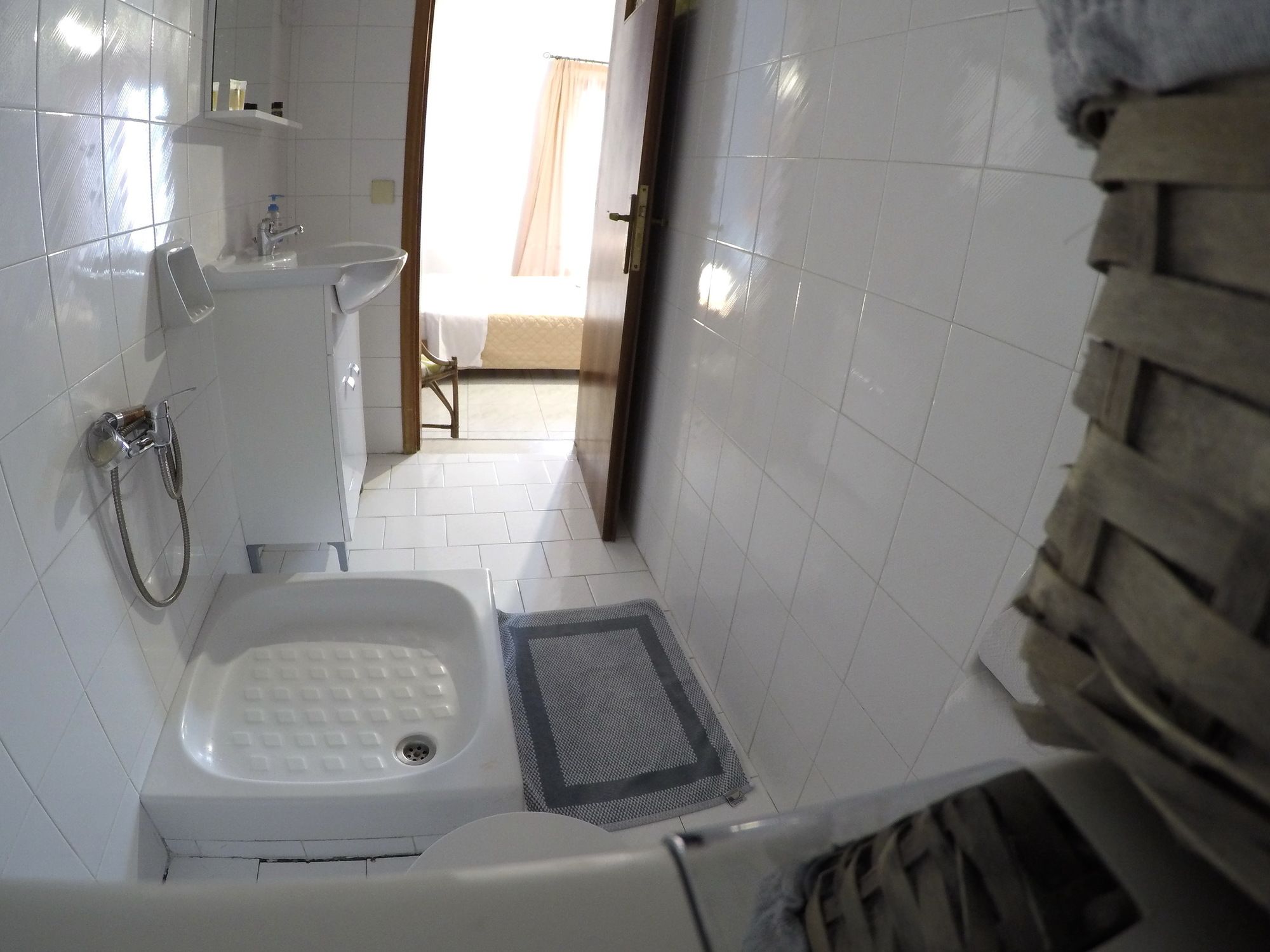 Фото Atlantis Hotel