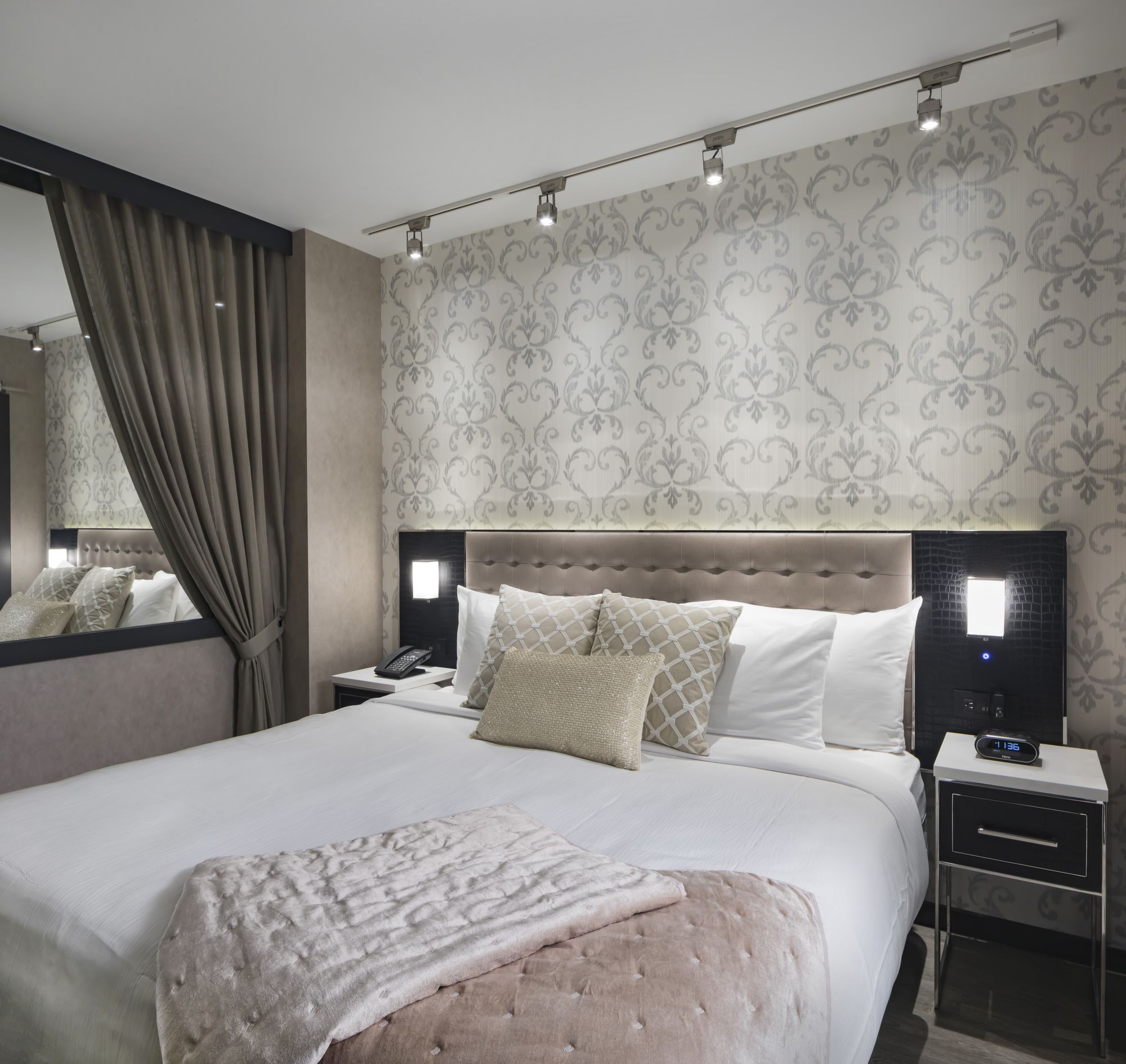 Фото Aliz Hotel Times Square