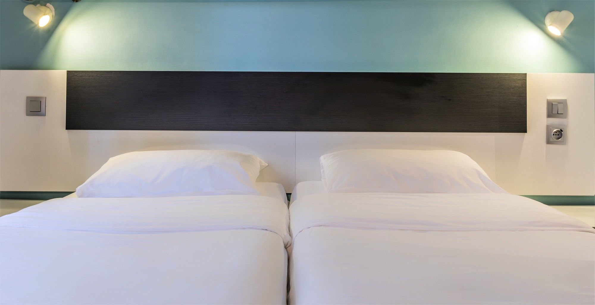 Фото Hôtel Du Maine