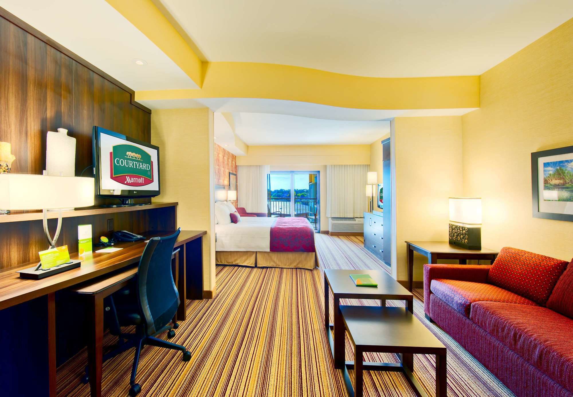 Фото Courtyard Houma by Marriott