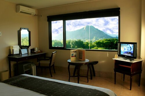 Гостиница The Jayakarta Suite Komodo Flores в Провинции Восточные Малые Зондские острова