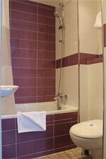 Фото Kyriad Paris 10 - Canal Saint Martin - Republique