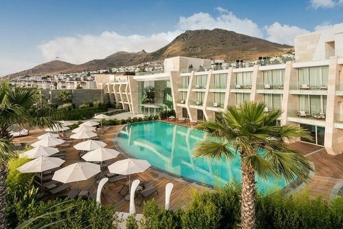 Гостиница Swissotel Resort Bodrum Beach в Бодруме
