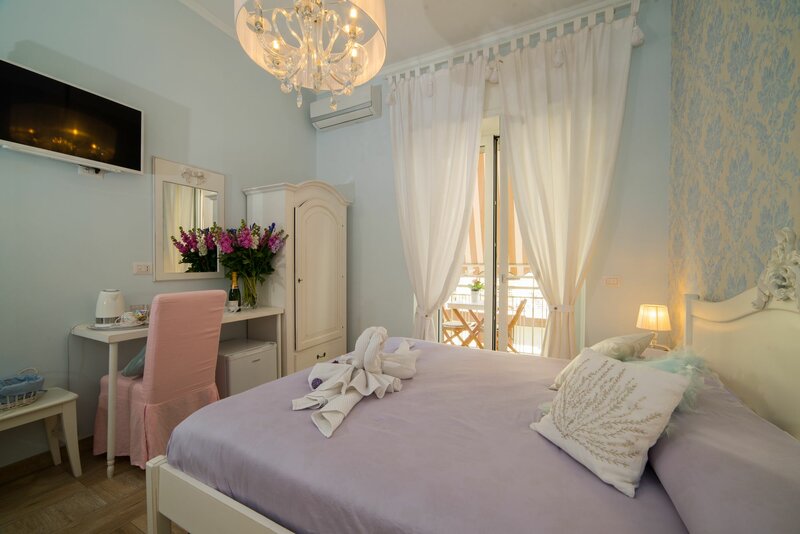 Гостиница B&b Salerno Chic in Center