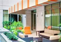 Фото Courtyard by Marriott Washington, DC/Foggy Bottom