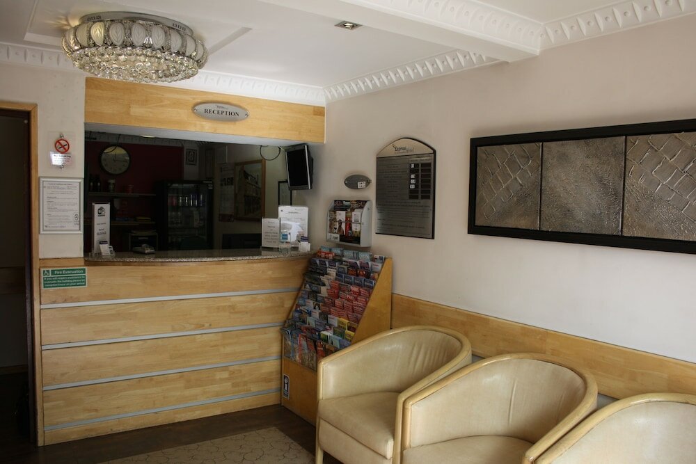 Фото Eurotraveller Hotel Express