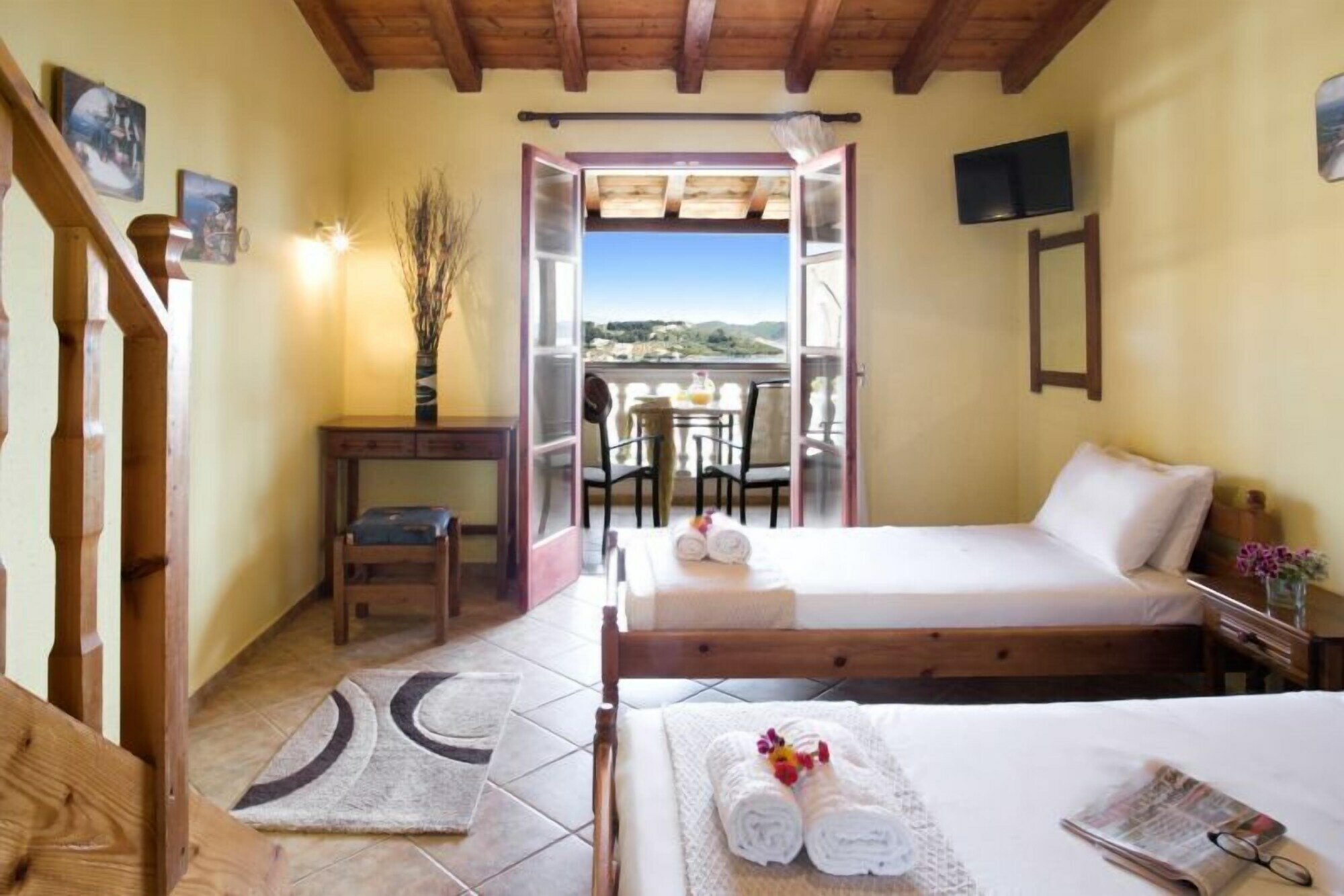 Фото Blue Horizon Studios