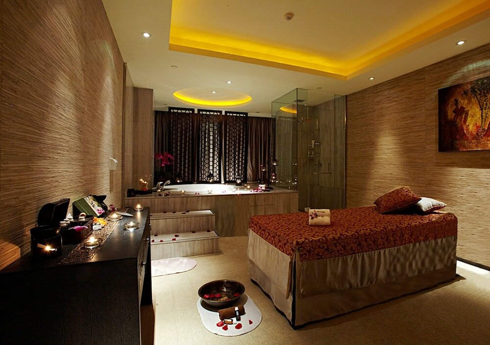 Фото Regal Jinfeng Hotel