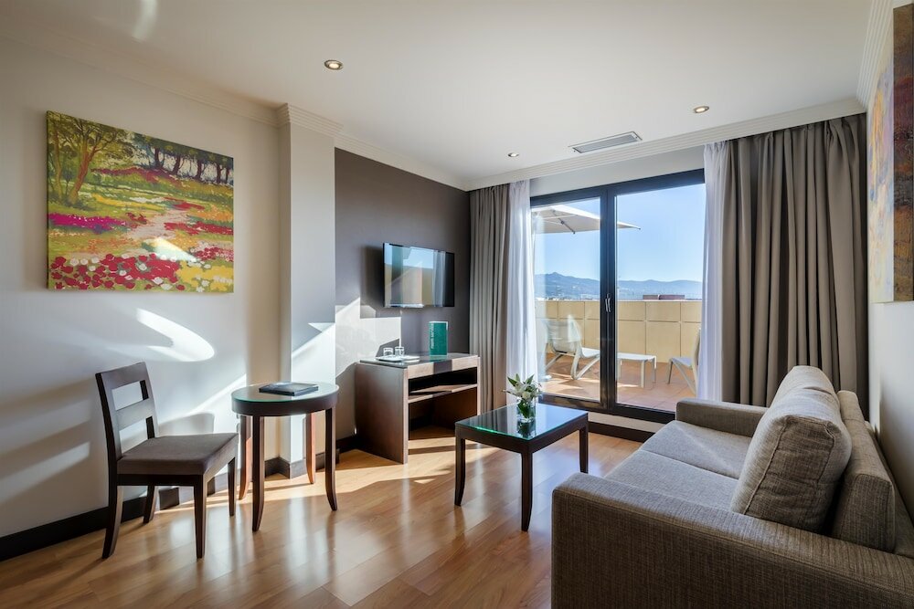 Фото Occidental Granada