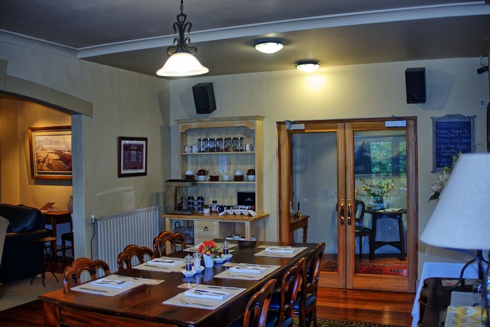 Фото Browns Boutique Hotel