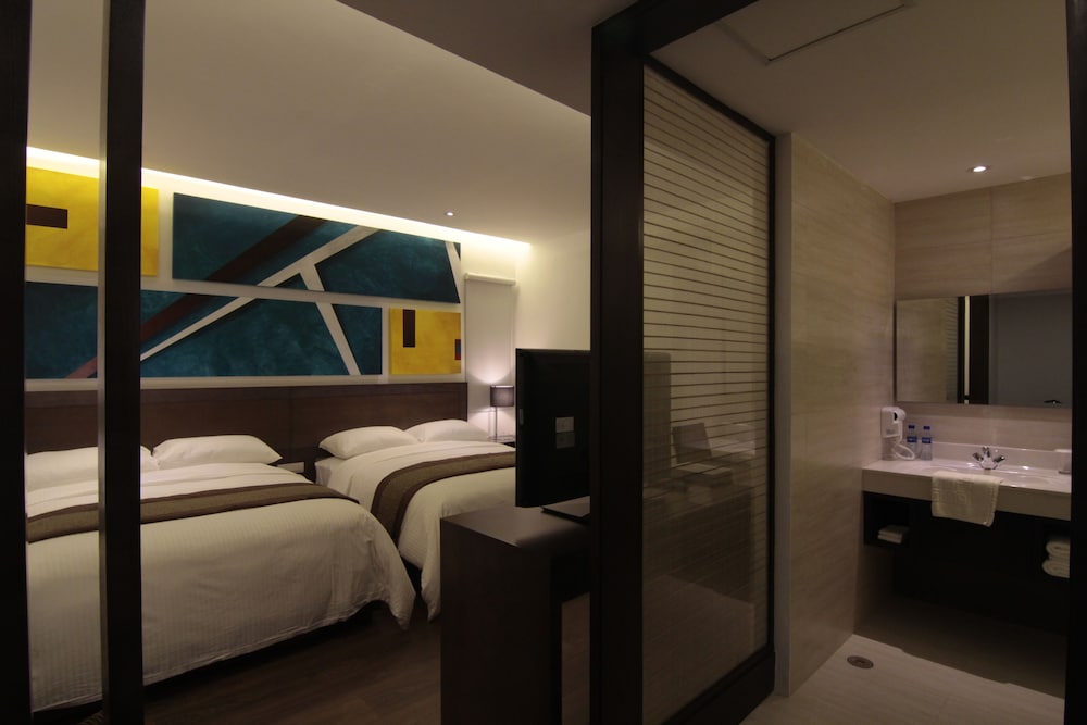 Фото Century Hotel