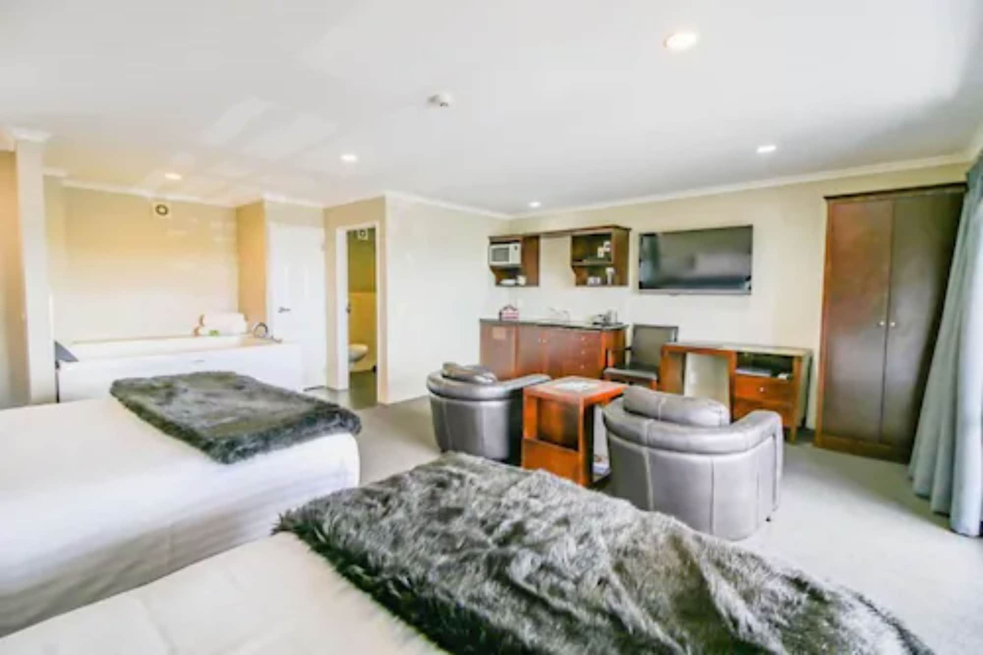 Фото Aotea Motor Lodge