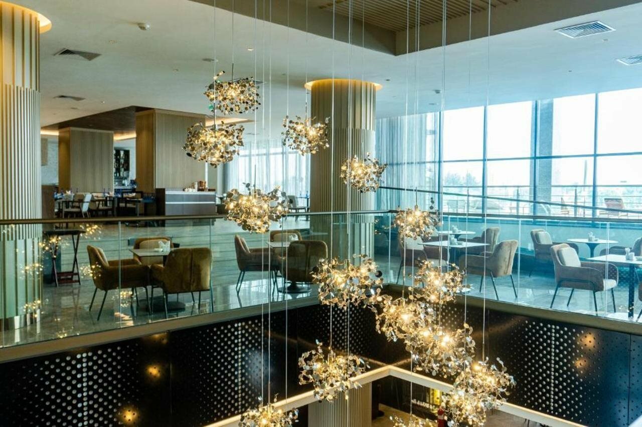 Фото Black Diamond Hotel