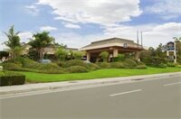 Фото Best Western Plus South Coast Inn