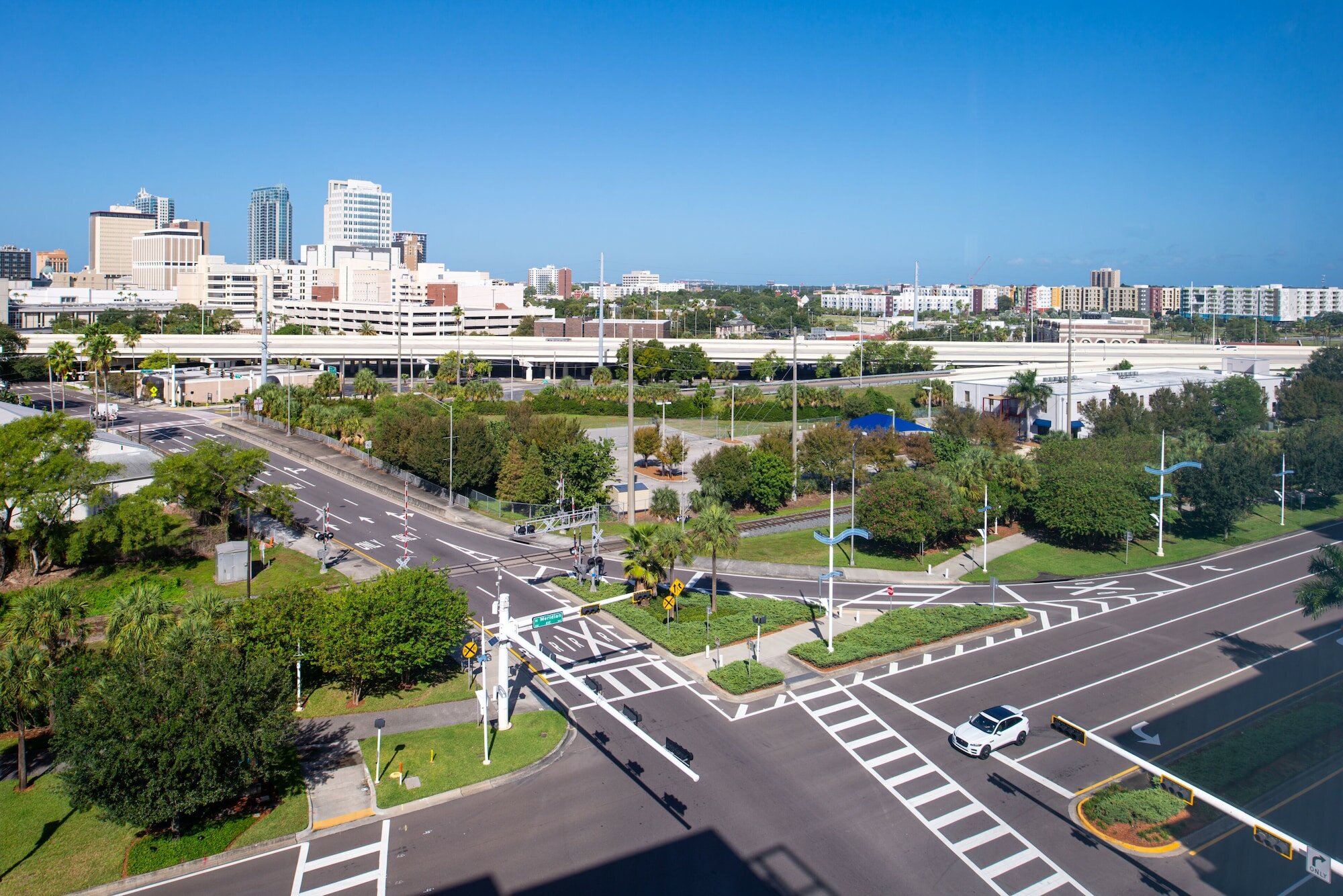 Фото Home2 Suites by Hilton Tampa Downtown Channel District