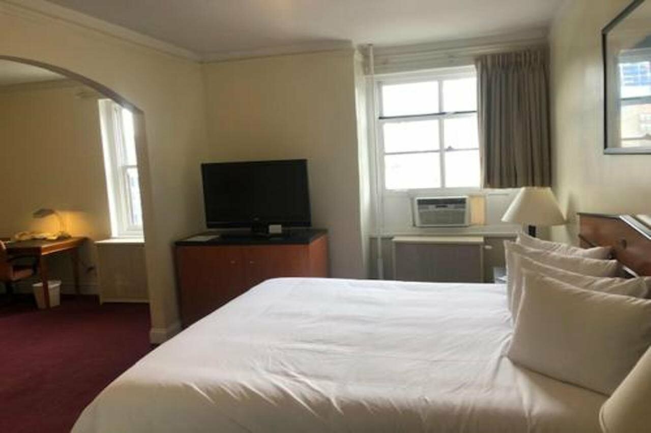 Фото Travelodge by Wyndham Downtown Chicago