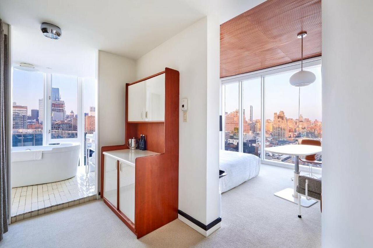 Фото The Standard High Line