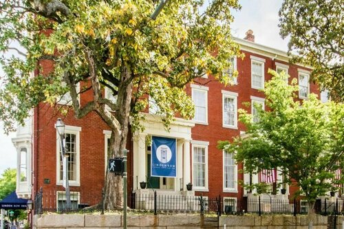 Гостиница Linden Row Inn в Ричмонде