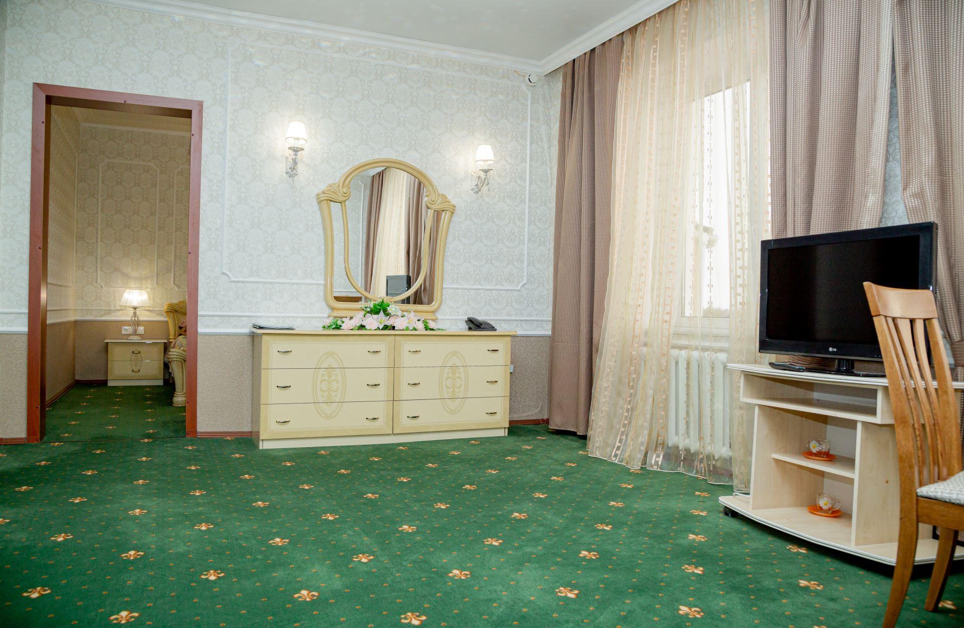 Фото Премьер