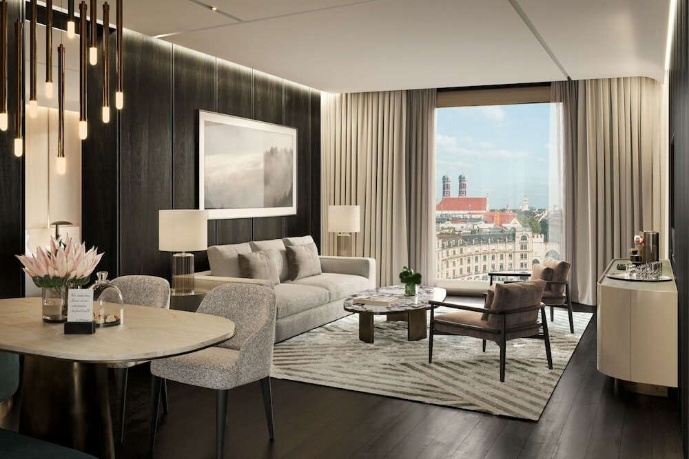 Фото Koenigshof, A Luxury Collection Hotel, Munich