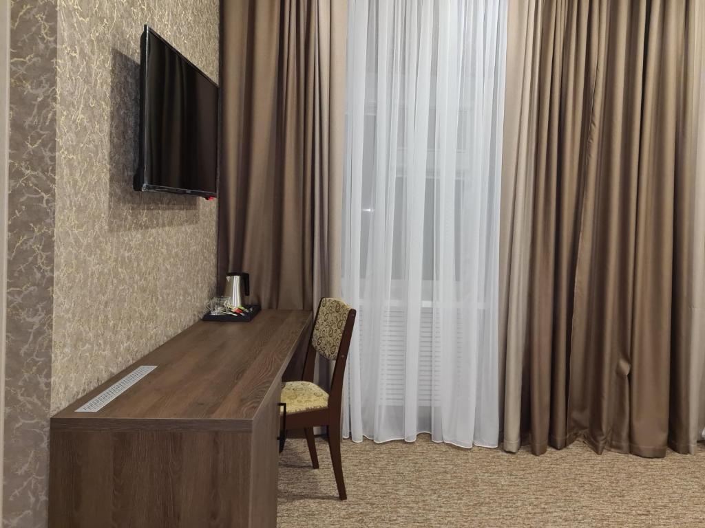 Фото Петровский