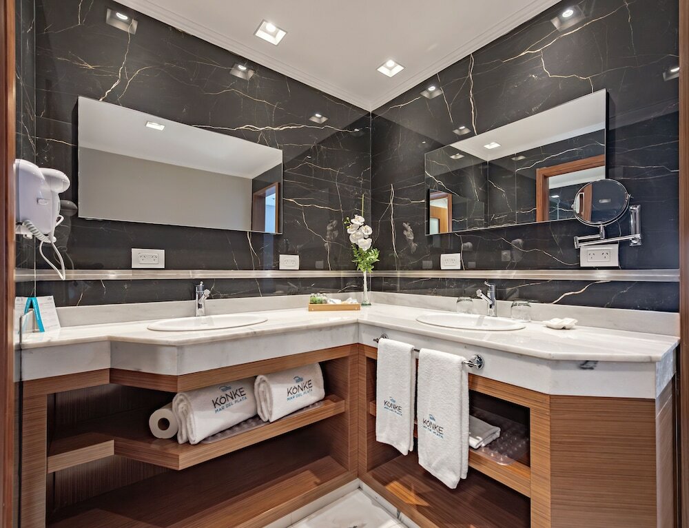 Фото Hotel Konke