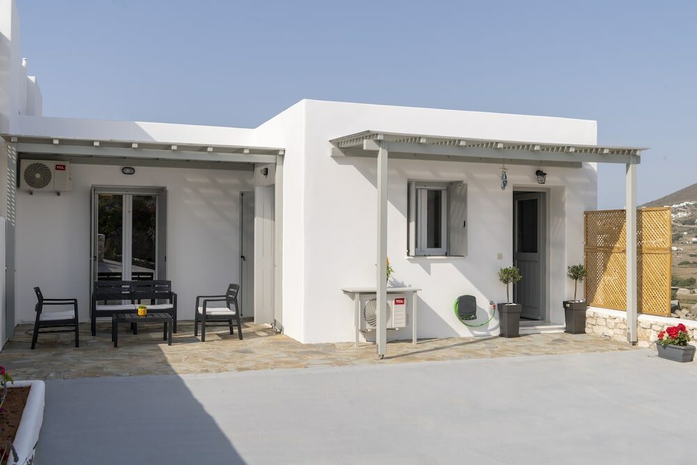 Фото Cycladic Sunlight 2bedroom House