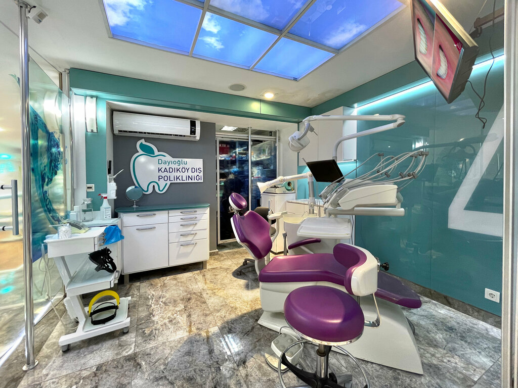 Clínica dental Ozel Kadikoy Dayioglu Dis Poliklinigi, , foto
