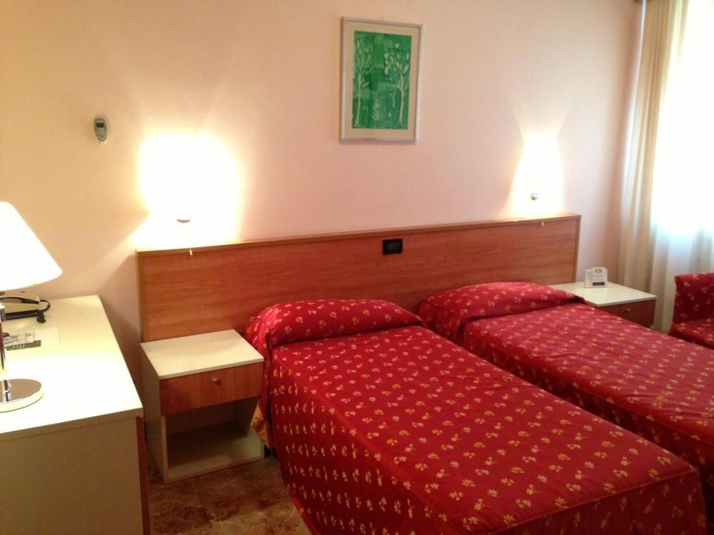 Фото Hotel Delle Rose